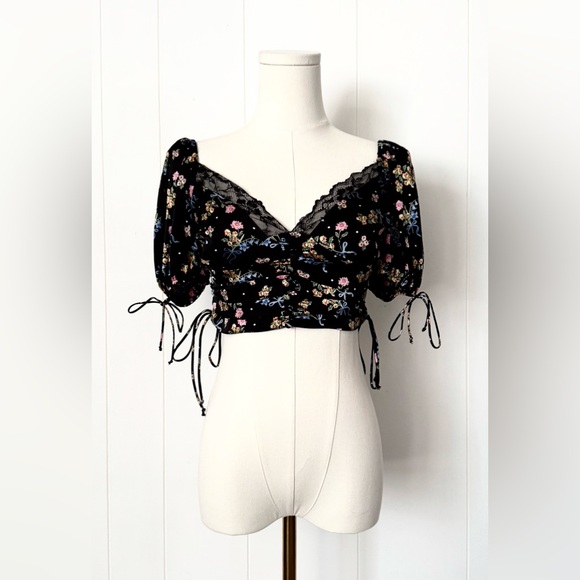 For Love & Lemons August Floral Black Crop Top Small - Picture 8 of 12